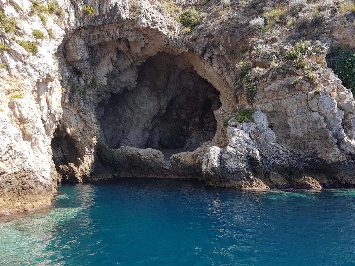 Ferienwohnung La Casita Il Poggio Del Sole Letojanni Exterior foto