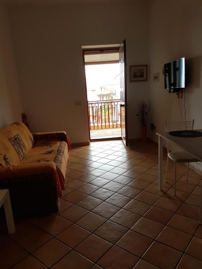 Ferienwohnung La Casita Il Poggio Del Sole Letojanni Exterior foto