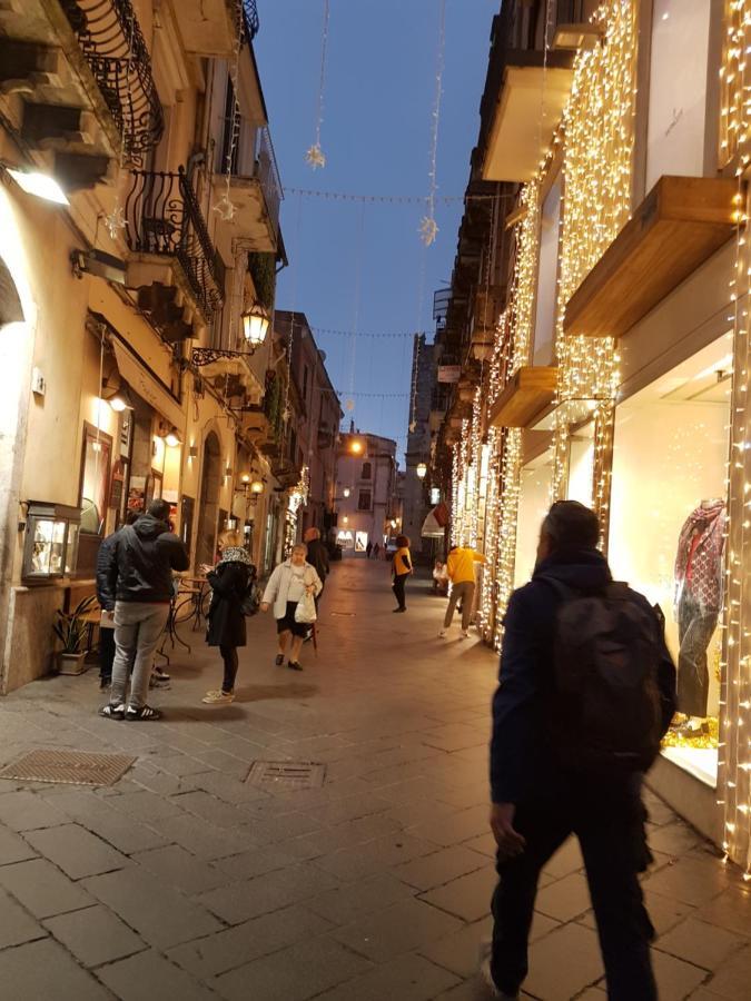 Ferienwohnung La Casita Il Poggio Del Sole Letojanni Exterior foto