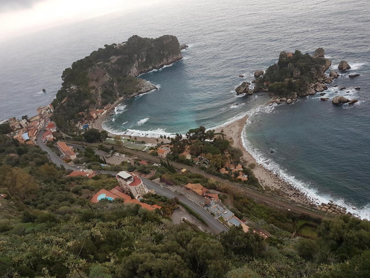 Ferienwohnung La Casita Il Poggio Del Sole Letojanni Exterior foto